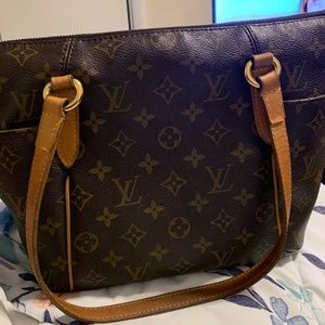 Authentic LV